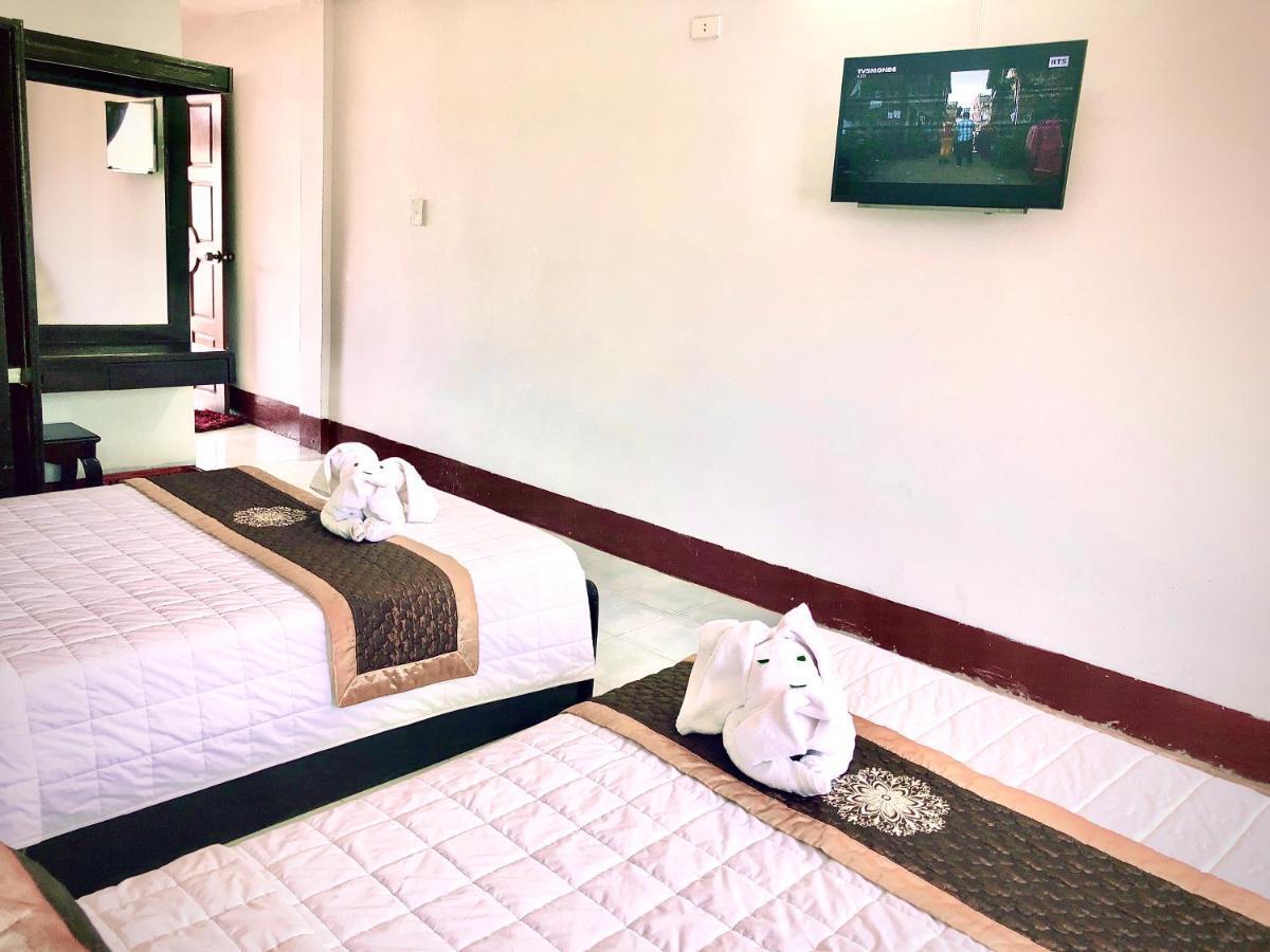 Mekong Hotel Thakhek Exterior foto